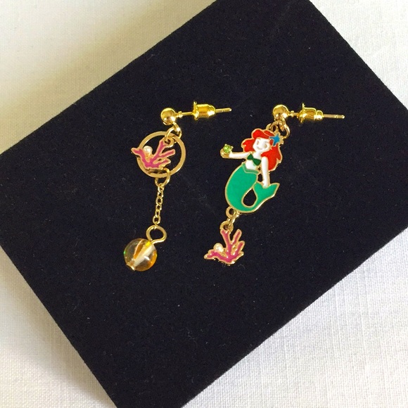 🍏50% OFF/3+...Asymmetrical Little Mermaid Dangle Earrings - Picture 2 of 6
